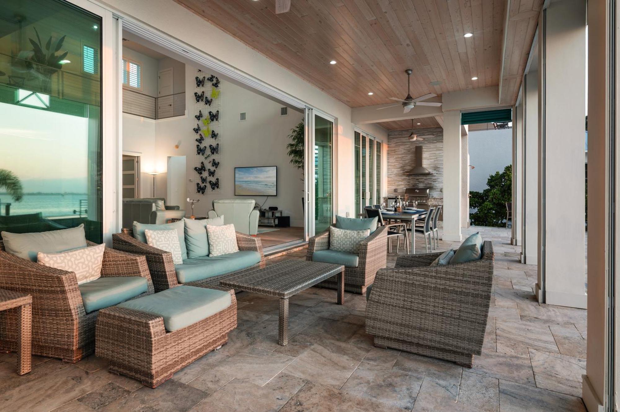 Villa Bequia Cape Coral Exterior photo